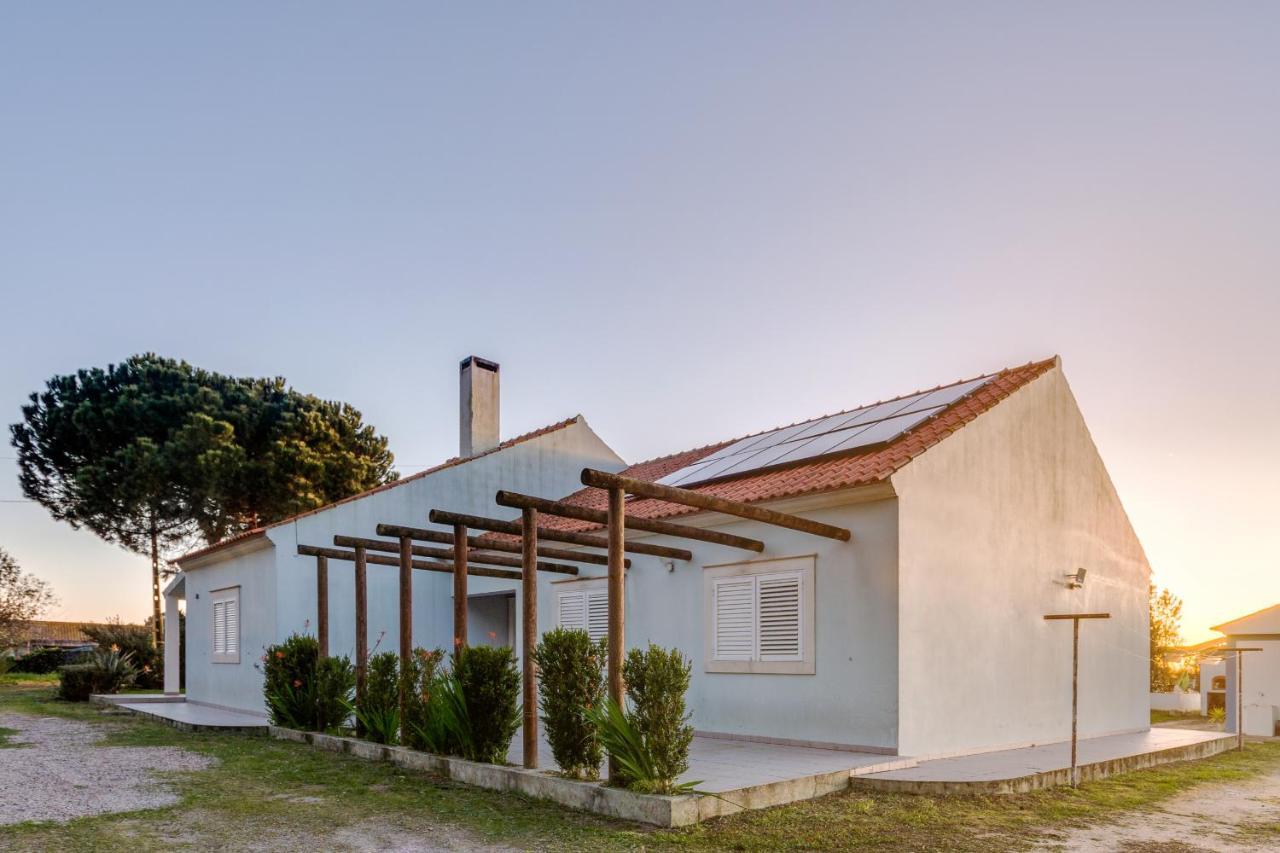 Na Quinta- Alojamento Rural Com Piscina De Agua Salgada Poceirao Luaran gambar