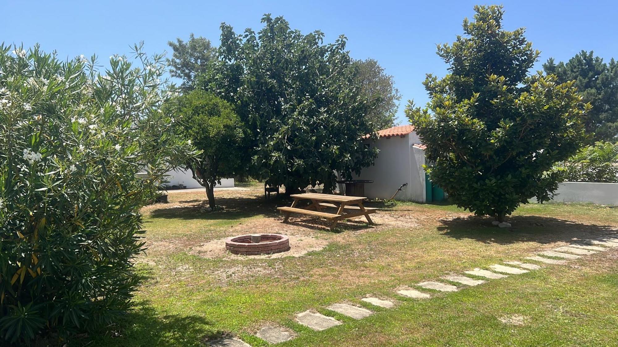 Na Quinta- Alojamento Rural Com Piscina De Agua Salgada Poceirao Luaran gambar